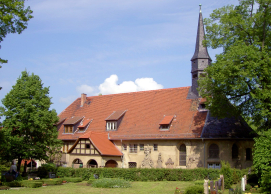 Hospitalkirche St. Lauren- tius Neustadt a. d. Orla